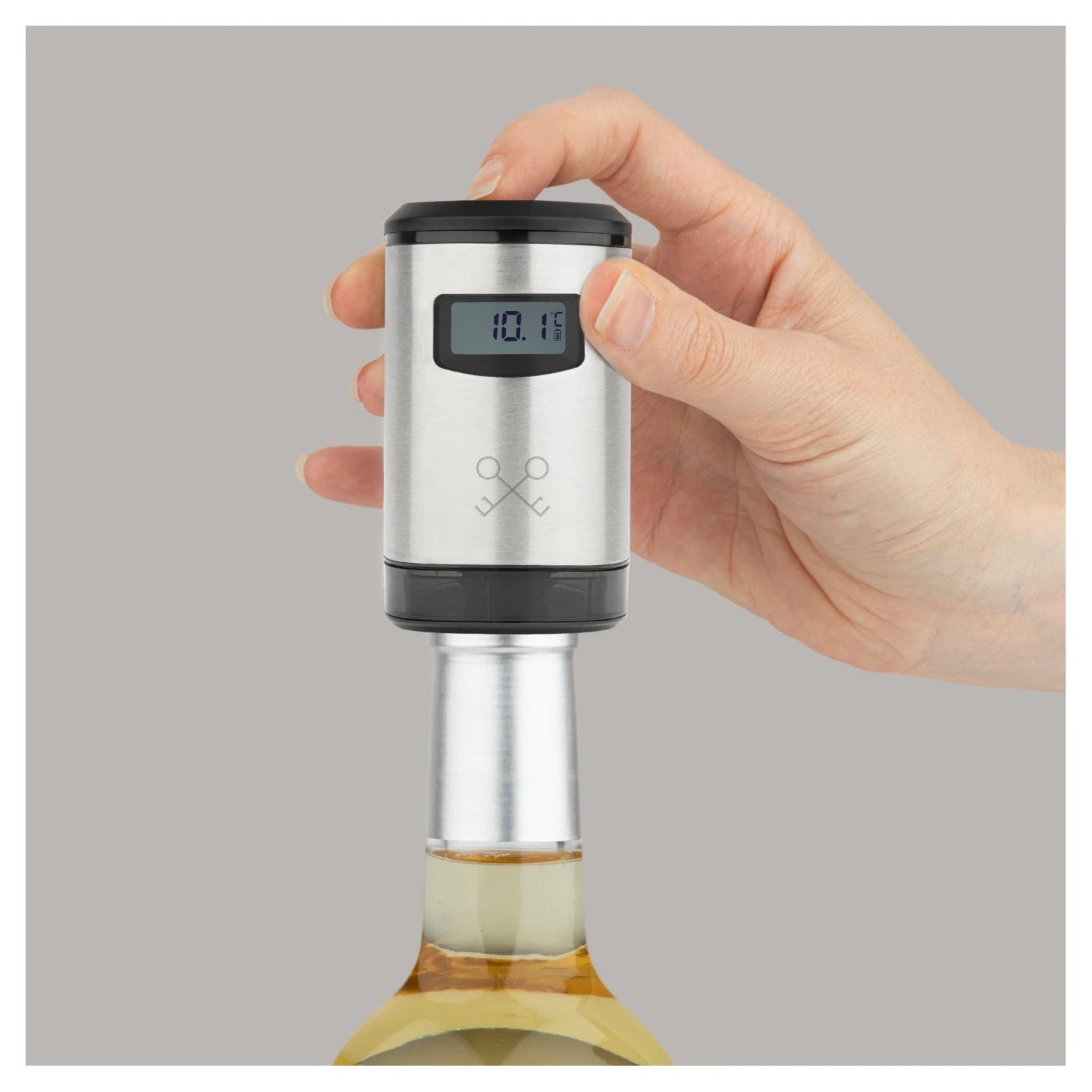 Bomba de vácuo automática Les Petits Champs WOM820 para conservar vinho aberto até 7 dias.