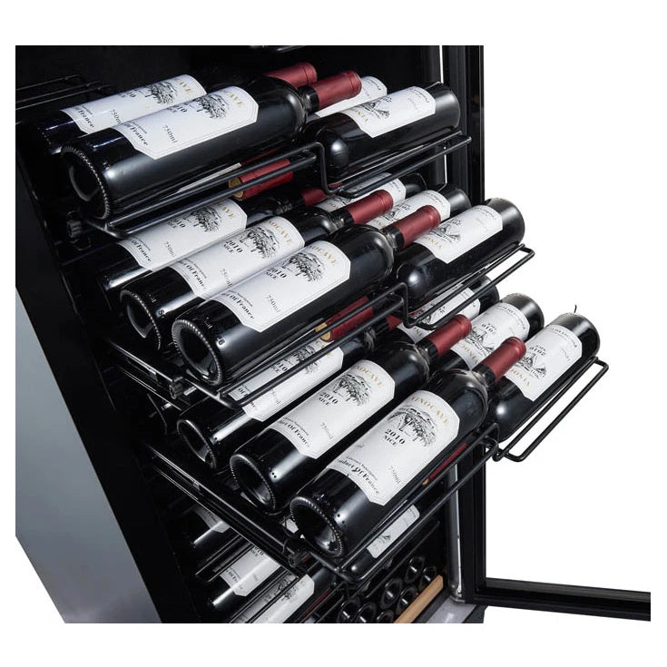 Cave de vinho mQuvée WineExpert 192 Fullglass Black com prateleiras Label View.