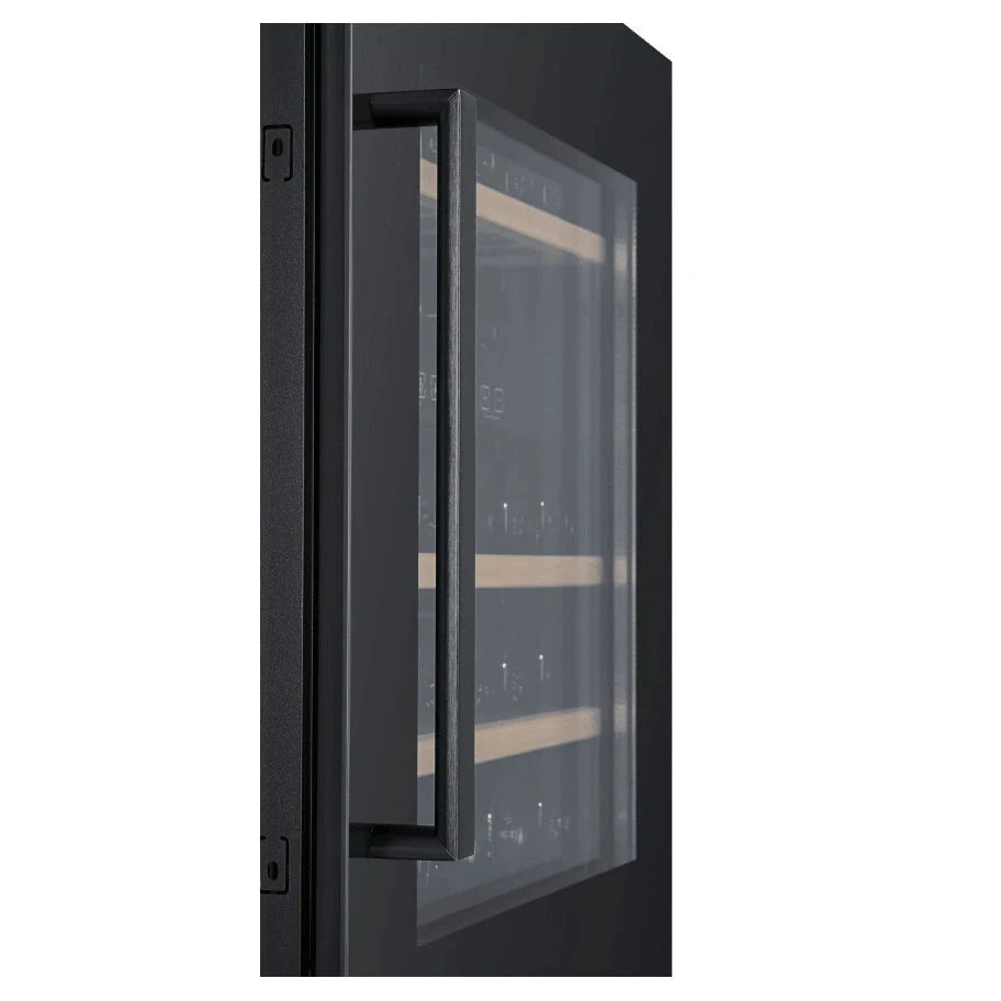 Interior de Cave de vinho para 30 garrafas Cavin Scandinavian Collection 60 Fullglass Black com prateleiras