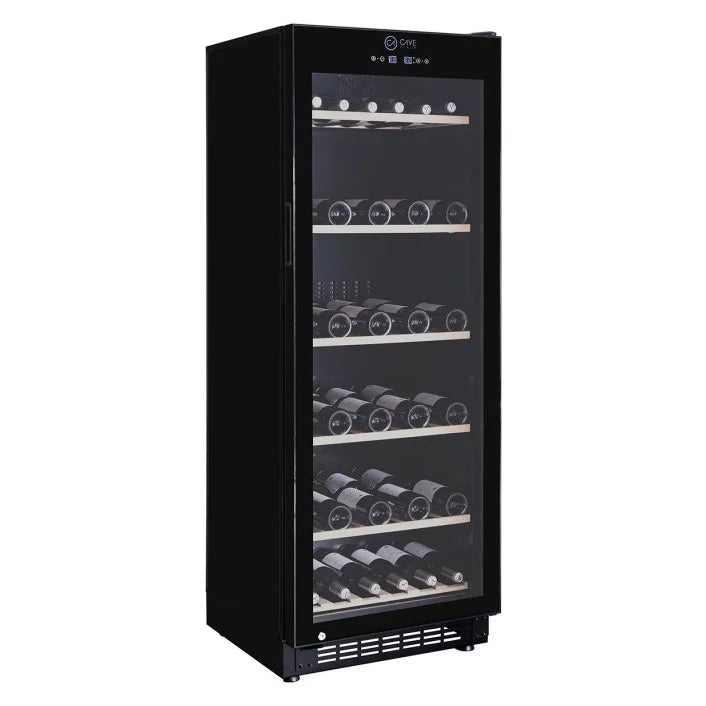 Cave de vinho Cave Vinum CV-151-N com capacidade para 120 a 130 garrafas e temperatura regulável de 5 a 18 ºC.