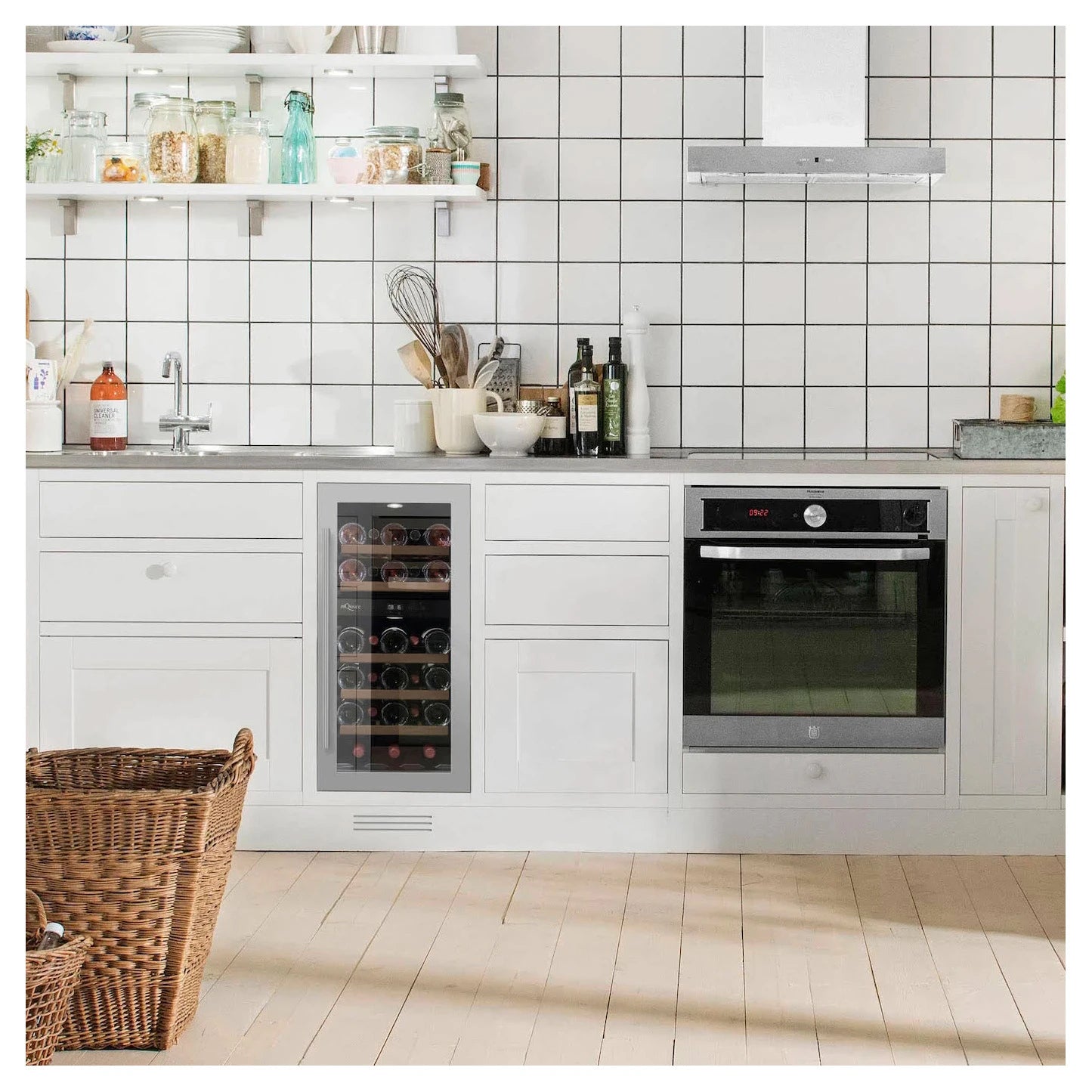 Cave de vinho 28 botellas mQuvée WineCave 700 40D Stainless