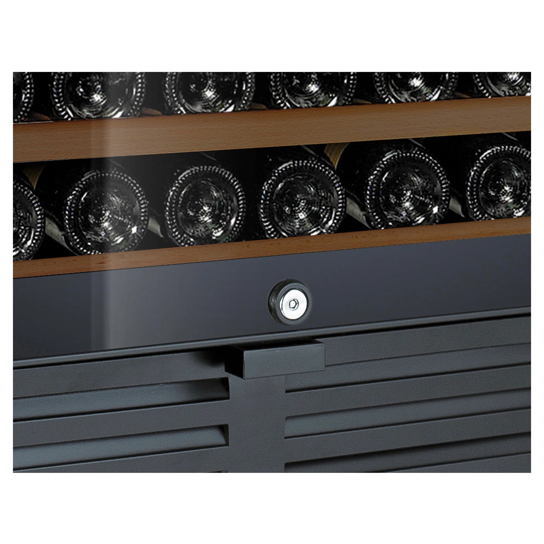 Cave de vinho Le Chai PRO42E Black com compressor ventilado e temperatura de 5 a 22 ºC.