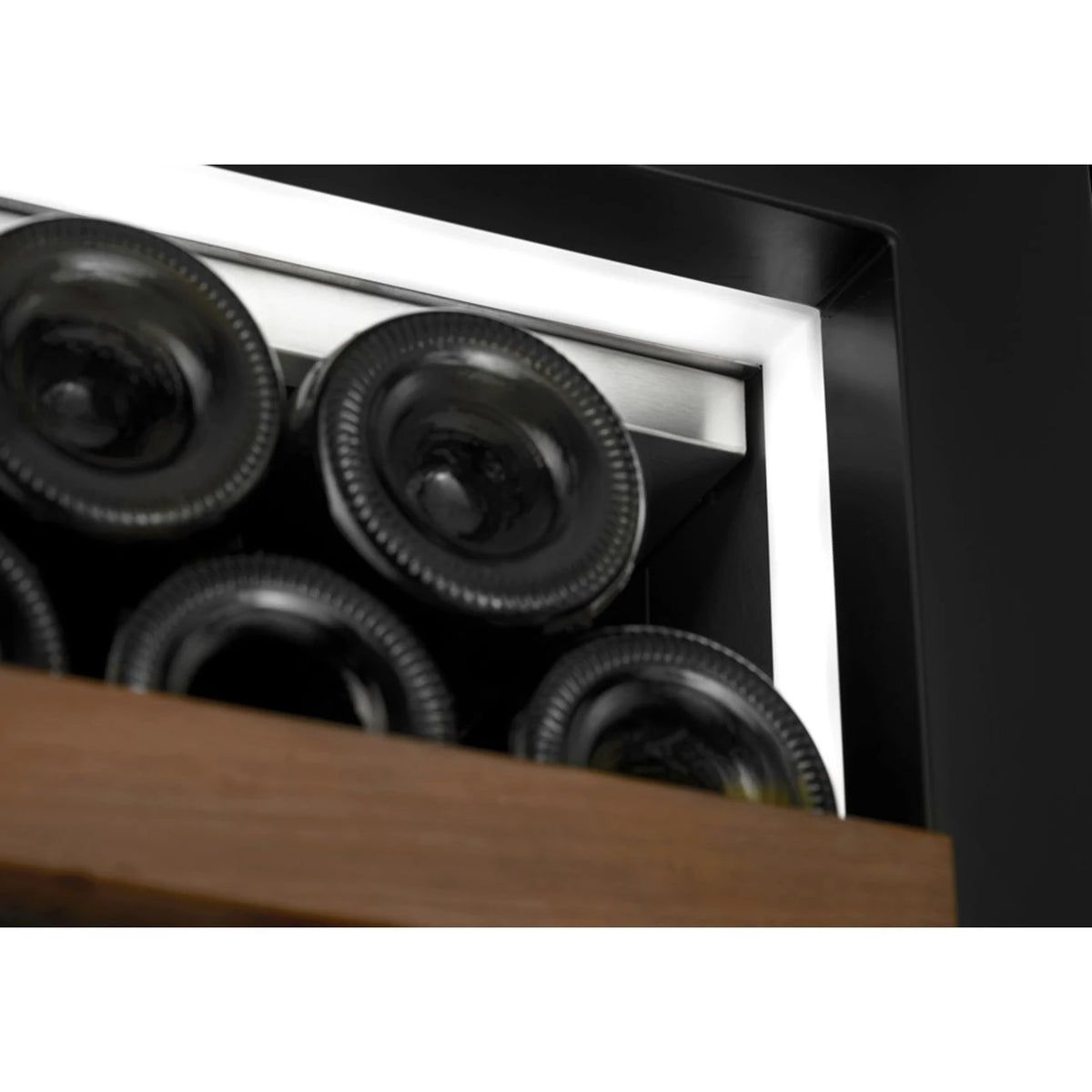 Wine cooler for 87 bottles mQuvée EDGE 45D dual-zone Panel Ready, view 7