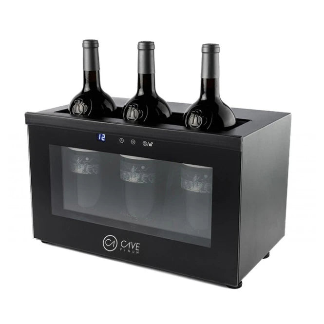 Refrigerador de vinho Cave Vinum CV-7-DN com sistema termoelétrico silencioso para vinhos tintos entre 12 e 18 ºC.
